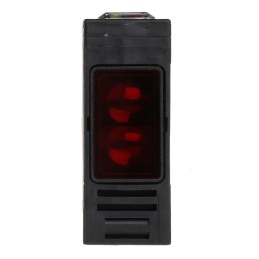 1 pcs - Pepperl + Fuchs Diffuse Photoelectric Sensor, Block Sensor, 2 m Detection Range