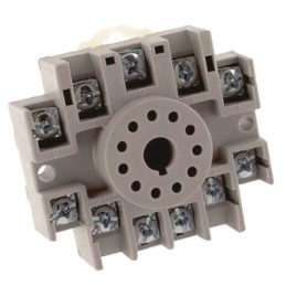 1 pcs - TE Connectivity 11 Pin 300V ac DIN Rail Relay Socket, for use with KRPA Relays