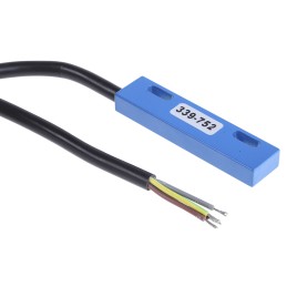 1 pcs - RS PRO Rectangular Proximity Switch, CO, 400V, 2A