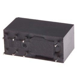 25 pcs - RS PRO PCB Mount Power Relay, 24V dc Coil, 8A Switching Current, DPDT