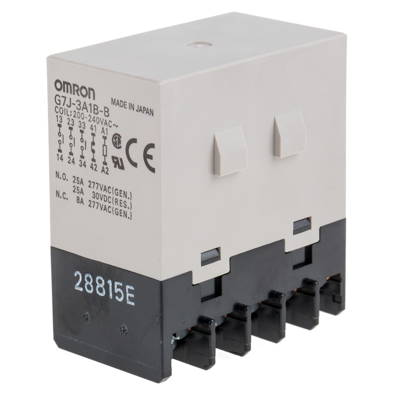25 pcs - Omron Panel Mount Power Relay, 240V ac Coil, 25A Switching Current, 3PDT