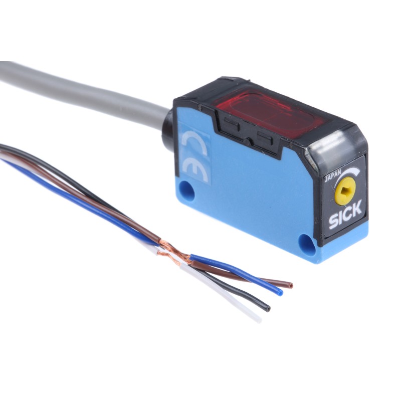 1 pcs - Sick Retroreflective Photoelectric Sensor, Block Sensor, 2.4 m Detection Range