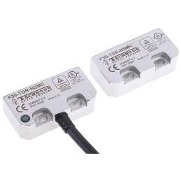 1 pcs - Omron F3S-TGR-N_C Series Magnetic Non-Contact Safety Switch, 24V dc, Stainless Steel Housing, NO/2NC, M12