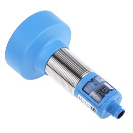 1 pcs - Sick Ultrasonic Barrel-Style Proximity Sensor, M30 x 1.5, 600 - 6000 mm Detection, PNP Output, 9 - 30 V