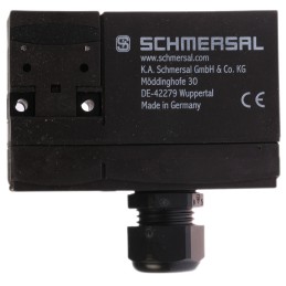 1 pcs - Schmersal AZM 170 Series Solenoid Interlock Switch, Power to Unlock, 24V ac/dc, 1NC/1NO