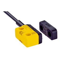 1 pcs - Sick STR1 Series RFID Non-Contact Safety Switch, 24V dc, Vistal Housing, 2NO, M12