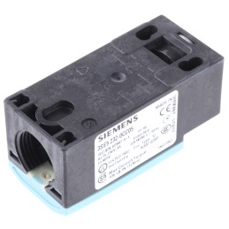 1 pcs - Siemens 3SE5 Series Plunger Interlock Switch, NO/NC, IP65, Plastic Housing
