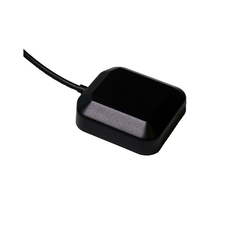 10 pcs - Abracon AEARBD040038-S1621 Square Multi-Band Antenna with SMA Connector