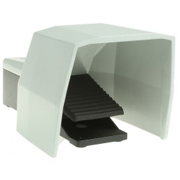 1 pcs - Siemens Foot Switch Momentary Foot Switch - Aluminium Case Material, 2NO/2NC