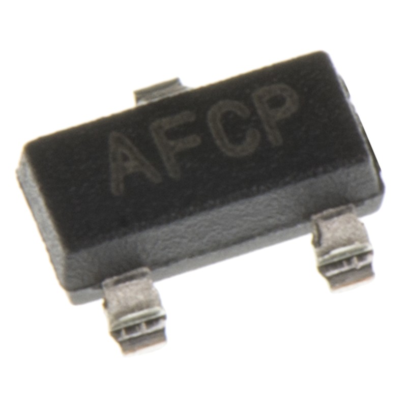 30 pcs - Microchip Voltage Temperature Sensor, Voltage Output, Surface Mount, Analogue, ±2°C, 3 Pins