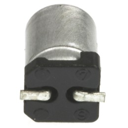 2000 pcs - Panasonic 10μF Aluminium Electrolytic Capacitor 16V dc, Surface Mount - EEEFP1C100AR