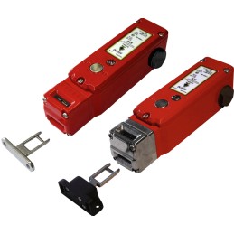 1 pcs - IDEM KLM-P2L Series Solenoid Interlock Switch, Power to Lock, 24V dc