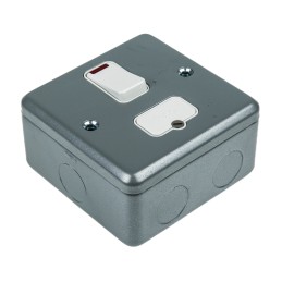 1 pcs - MK Electric 13A, 1 Gang Switched Fused Spur