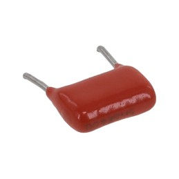 1 pcs : BFC236755562 - CAP FILM 5600PF 10% 400VDC RAD