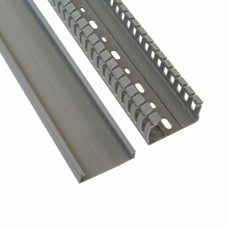 1 pcs : 3240190 - WIRE DUCT SOLID 2PC RIVET 6.56'