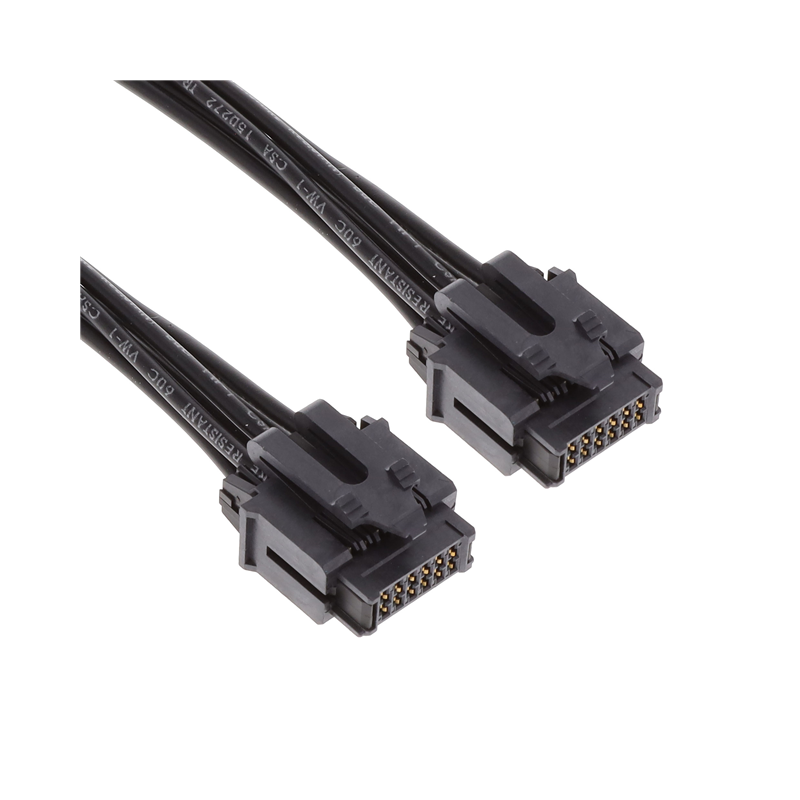 1 pcs : UMPC-06-L-18-M-12.0-1 - CBL ASSEM MPOWER 6POS 18AWG 12'