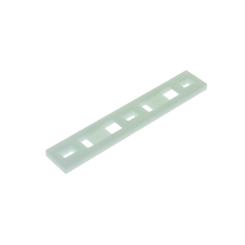 1 pcs : MTPC2H-E10-C39 - CABLE TIE HLDR SCRW 10 2 BUNDLE