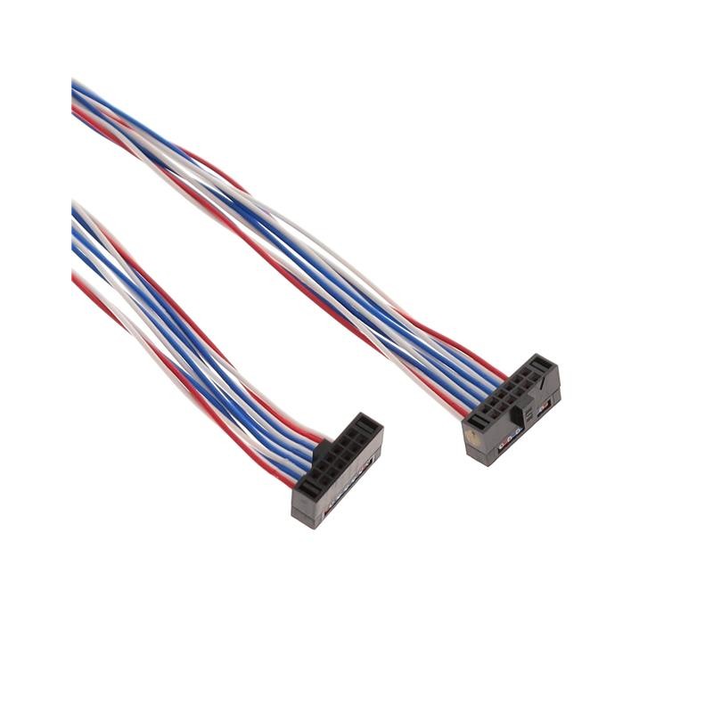 1 pcs : FFTP-06-D-08.77-01-N - .050 X .050 C/L TWISTED PAIR FEM