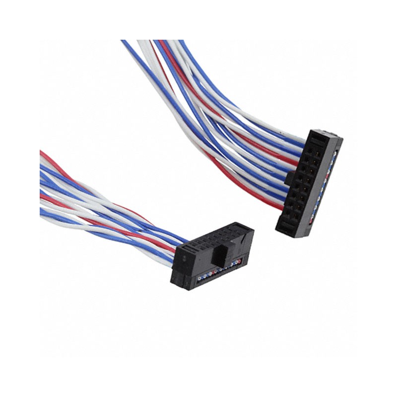 1 pcs : FFTP-08-D-18.00-01-N - .050 X .050 C/L TWISTED PAIR FEM