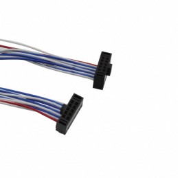 1 pcs : FFTP-05-D-08.77-01-N - .050 X .050 C/L TWISTED PAIR FEM