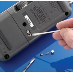 1 pcs - Fluke 718 -68.9mbar to 68.9mbar Pressure Calibrator