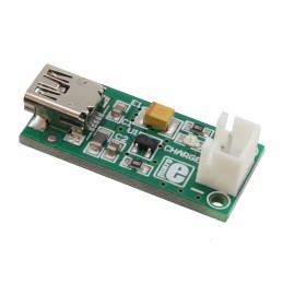 1 pcs : MIKROE-710 - BOARD USB CHARGER