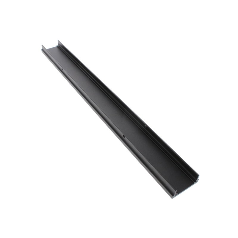 1 pcs : RM1U19BKFP - Aluminum Panel, Front 16.350' L x 1.720' W x 0.650' H (415.30mm x 43.69mm x 16.51mm) Black