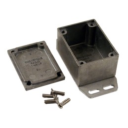 1 pcs : 1590HF - Box Aluminum Unpainted Cover Included 2.067' L x 1.496' W (52.50mm x 38.00mm) X 1.280' (32.51mm)