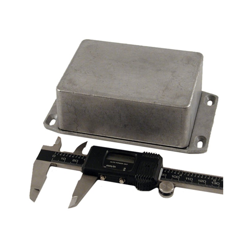 1 pcs : 1590WSFL - Box Aluminum Unpainted Cover Included 4.335' L x 3.232' W (110.11mm x 82.09mm) X 1.727' (43.87mm)