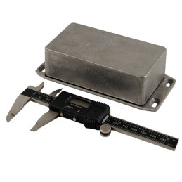 1 pcs : 1590WN1FL - Box Aluminum Unpainted Cover Included 4.764' L x 2.598' W (121.01mm x 65.99mm) X 1.555' (39.50mm)