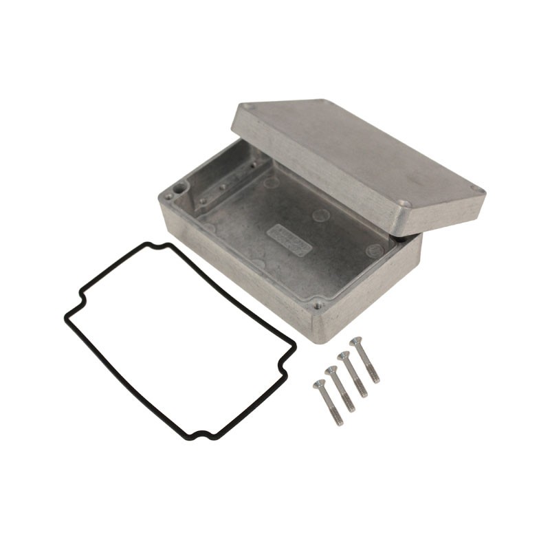 1 pcs : 1550Z107 - Box Aluminum Unpainted Cover Included 4.937' L x 3.165' W (125.40mm x 80.39mm) X 1.606' (40.79mm)