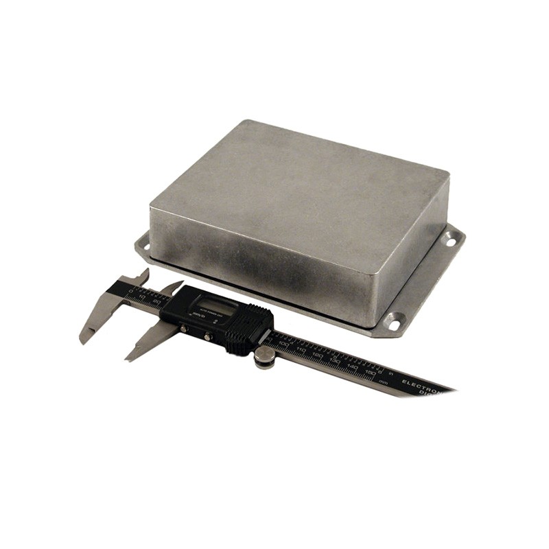 1 pcs : 1590WXXFL - Box Aluminum Unpainted Cover Included 5.717' L x 4.772' W (145.21mm x 121.21mm) X 1.547' (39.29mm)