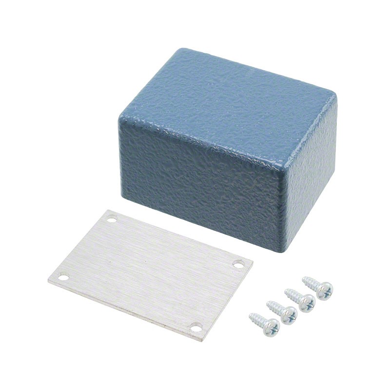 1 pcs : 3753 - Box Metal, Aluminum Blue Cover Included 1.500' L x 1.130' W (38.10mm x 28.70mm) X 0.880' (22.35mm)
