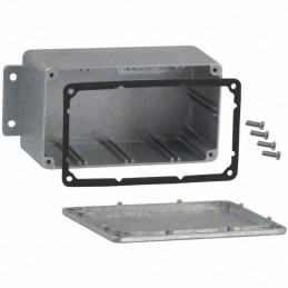 1 pcs : CN-6704 - Box Metal, Aluminum Natural Cover Included 4.512' L x 2.504' W (114.60mm x 63.60mm) X 2.214' (56.24mm)