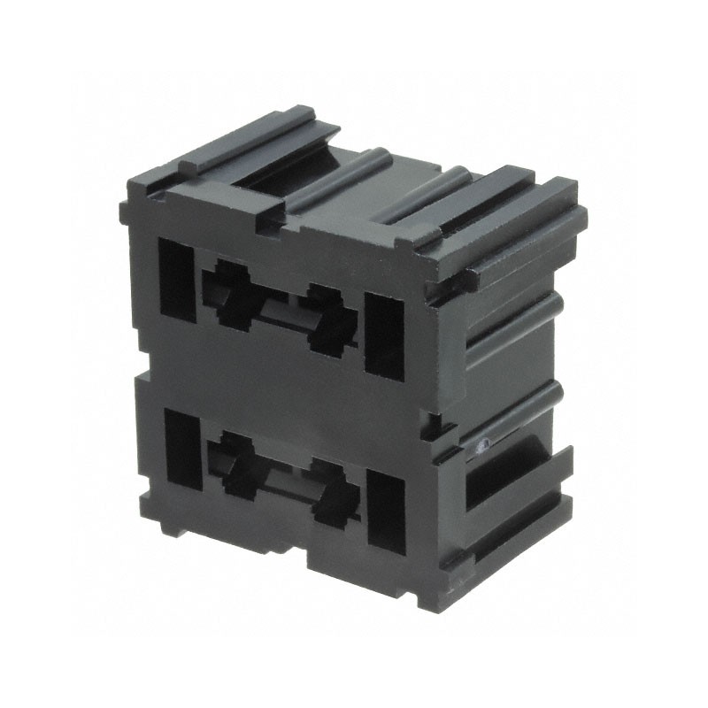 1 pcs : 03540501Z - FUSE BLOCK BLADE 60A PANEL MNT