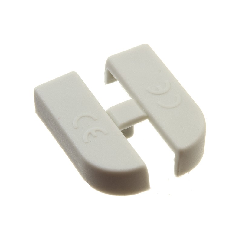 1 pcs : SEC1P - ENDCAP/1P BUSBARS