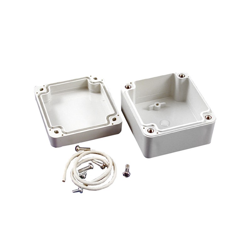 1 pcs : RP1020 - Box Polycarbonate (PC) White, Off Cover Included 2.577' L x 2.380' W (65.46mm x 60.45mm) X 1.575' (40.00mm)