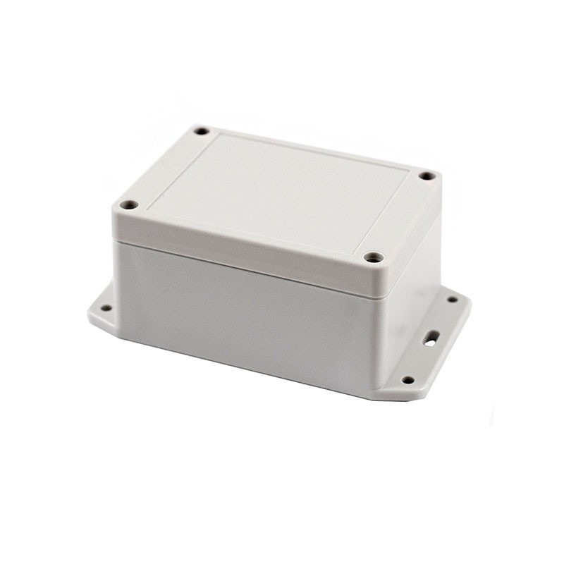 1 pcs : RP1090BF - Box Polycarbonate (PC) White, Off Cover Included 5.200' L x 3.010' W (132.08mm x 76.45mm) X 2.170' (55.12mm)