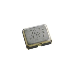 1 pcs : OSC32.768K-3.3I/S22 - XTAL OSC XO 32.7680KHZ CMOS SMD
