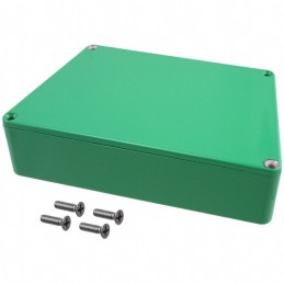 1 pcs : 1590TRPCGR - Stomp Box Aluminum Green Cover Included 5.946' L x 3.740' W (151.03mm x 95.00mm) X 1.535' (38.99mm)