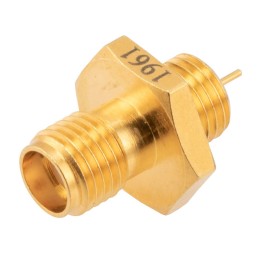 1 pcs : FMCN1961 - CONN JACK SOLDER/SOLDER SMA