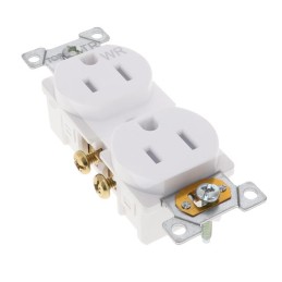 1 pcs : SQR42104WH - WR/TR 15A DUPLEX OUTLET RESI WH