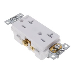 1 pcs : SQR44214WH - WR/TR 20A RECEPTACLE COMM WH