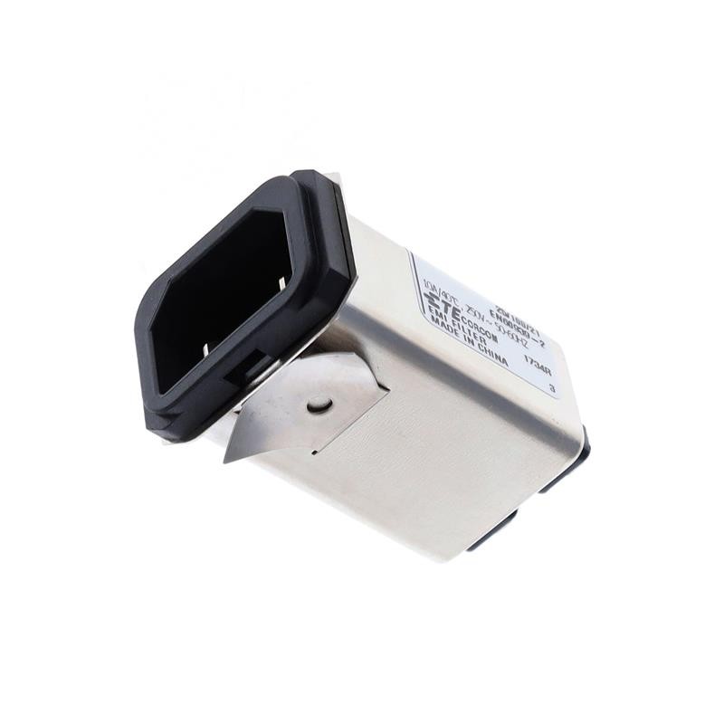 1 pcs : 10IHS1 - PWR ENT RCPT IEC320-C18 PANEL QC