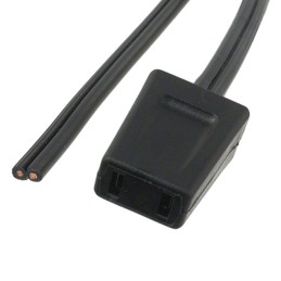 1 pcs : LZ120 - CONNECTING CABLE W/ MOLDED PLUG