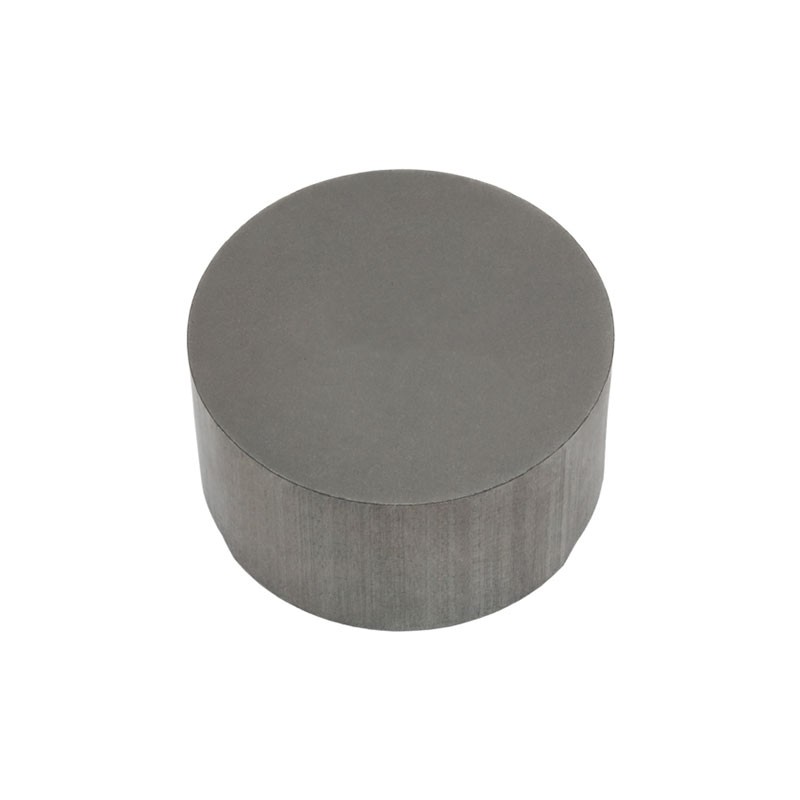 1 pcs : IHTH1500TZEB470M5A - IHTH-1500TZ-5A 47 20% EB E2