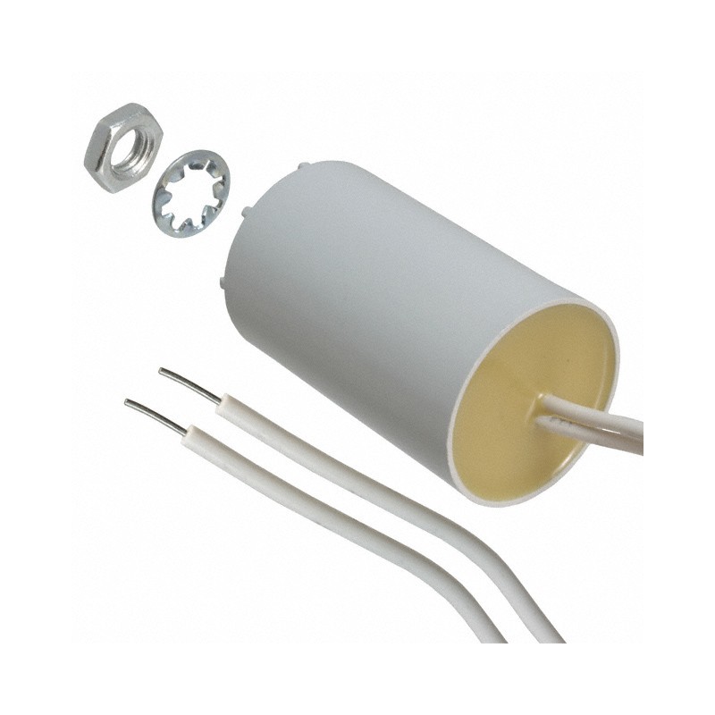 1 pcs : 99286-4-7320 - 8 UF CAP PLASTIC 400V