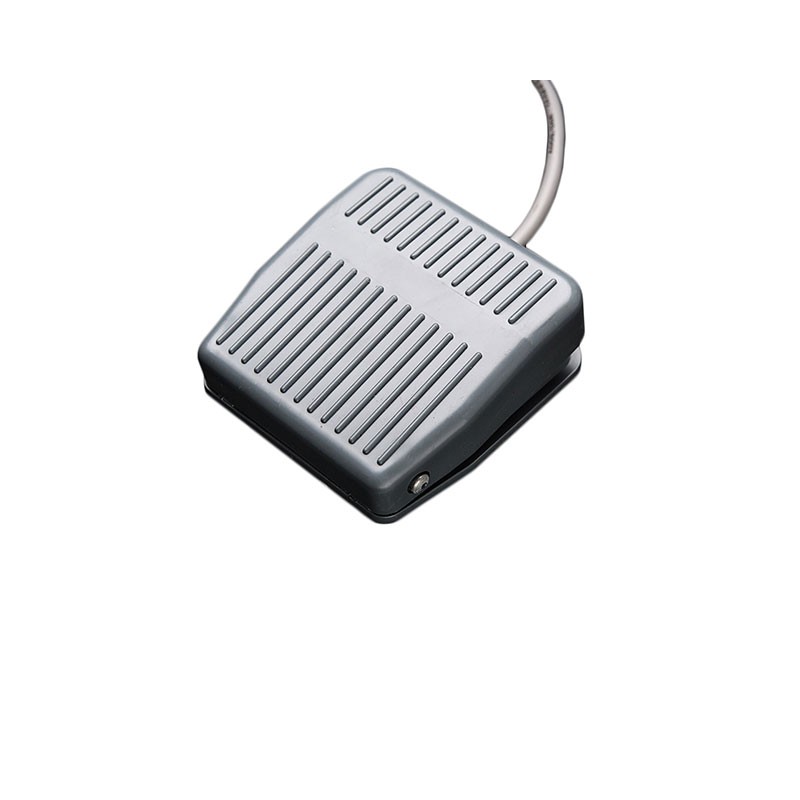 1 pcs : 423 - FOOT SWITCH NO/NC RUBBER 2M CBL