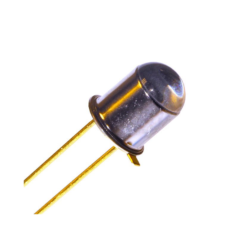 1 pcs : MTE6000N - EMITTER 5MM 590NM LOW DOME TO18