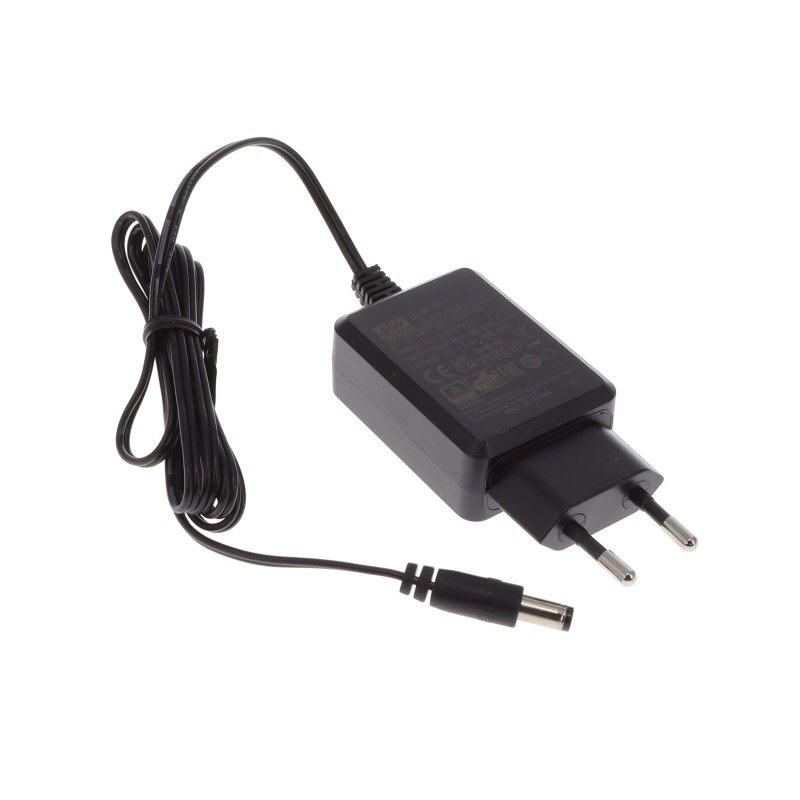 1 pcs : SGAS15E15-P1J - AC/DC WALL MOUNT ADAPTER 15V 15W